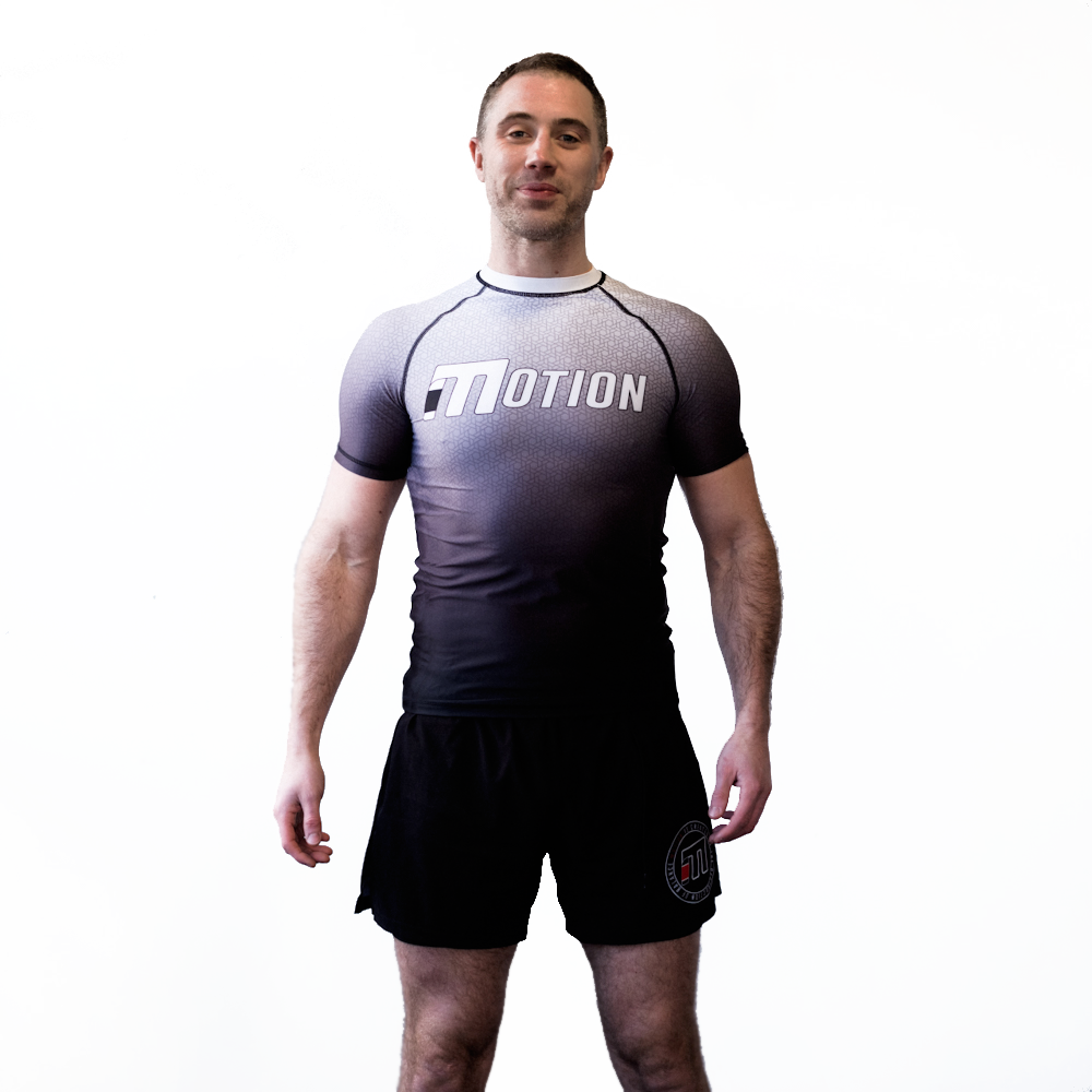 WHITE RANKED RASH GUARD